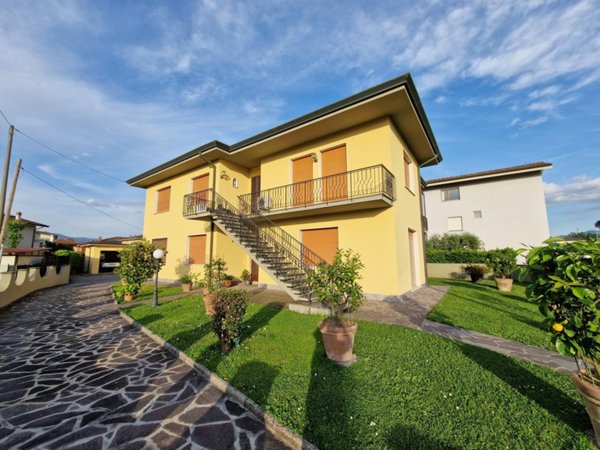 appartamento in vendita a Lucca in zona Sant'Anna