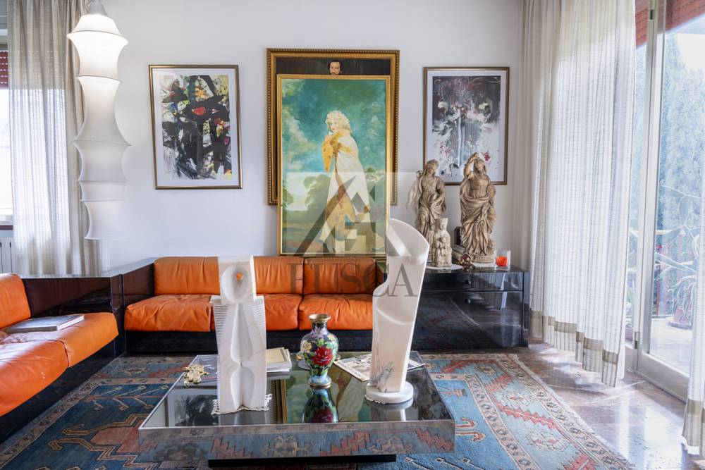 appartamento in vendita a Lucca in zona Centro Città
