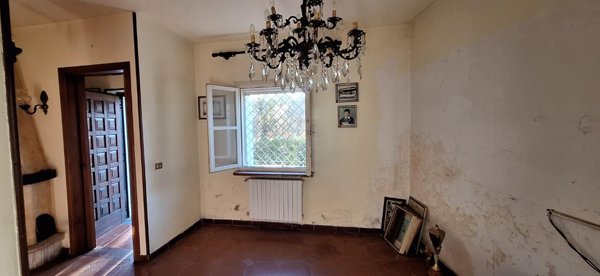 casa indipendente in vendita a Lucca in zona Ponte a Moriano