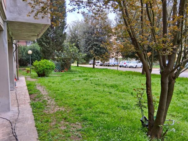 appartamento in vendita a Lucca in zona zona San Filippo