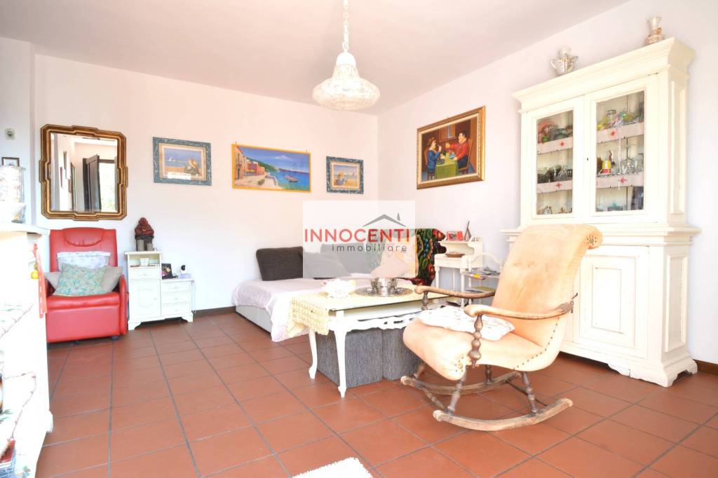 casa indipendente in vendita a Lucca in zona Maggiano