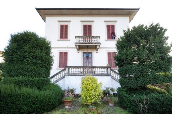 casa indipendente in vendita a Lucca in zona zona Sorbano