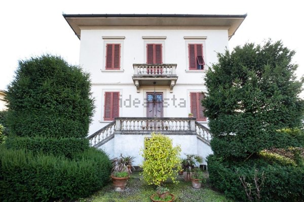 casa indipendente in vendita a Lucca in zona Zona San Concordio