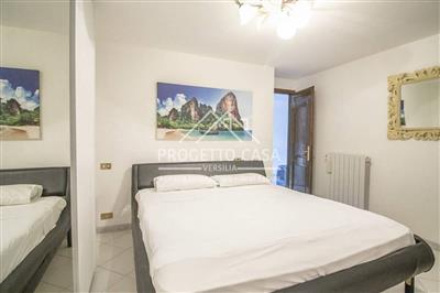 casa indipendente in vendita a Lucca