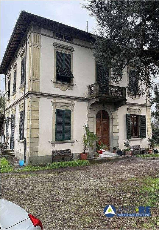 casa indipendente in vendita a Lucca in zona Picciorana