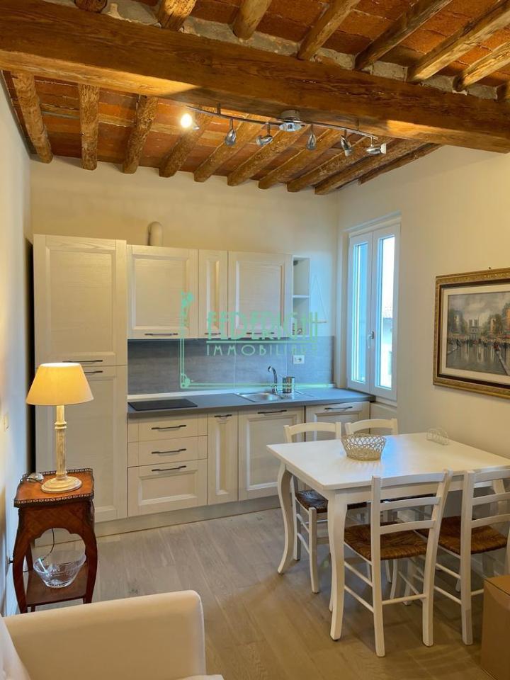 appartamento in vendita a Lucca in zona zona San Vito