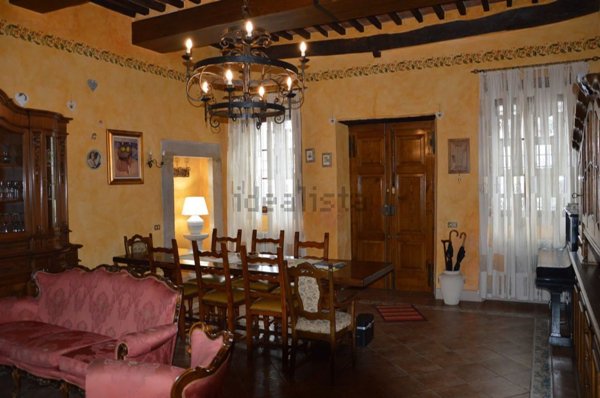 casa indipendente in vendita a Lucca in zona Santa Maria del Giudice