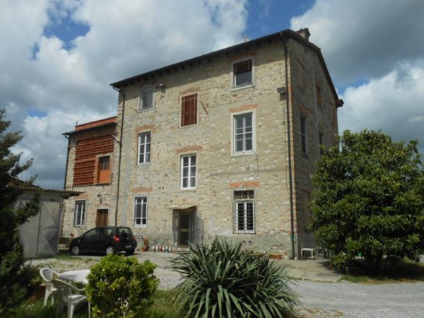 casa indipendente in vendita a Lucca in zona Sant'Alessio