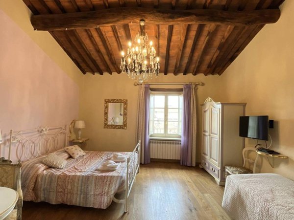 appartamento in vendita a Lucca in zona Centro Città