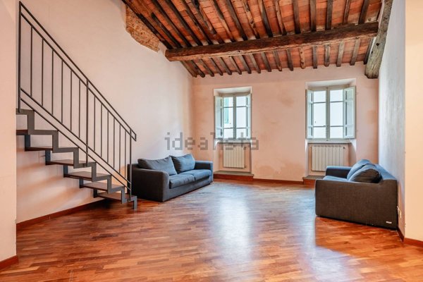 appartamento in vendita a Lucca in zona Centro Città