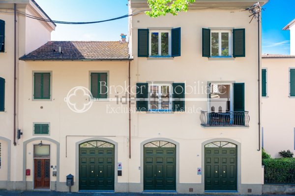appartamento in vendita a Lucca in zona Centro Città