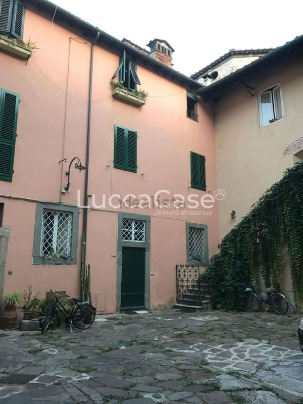 appartamento in vendita a Lucca