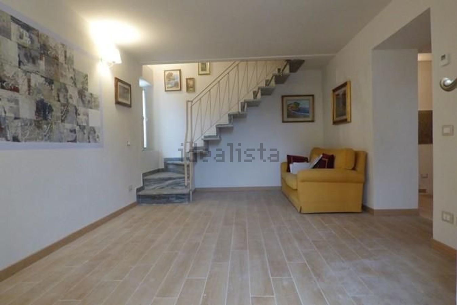 casa indipendente in vendita a Lucca in zona Zona San Concordio
