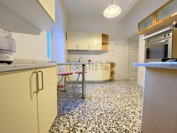 casa indipendente in vendita a Lucca in zona Centro Città