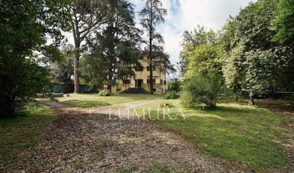 casa indipendente in vendita a Lucca in zona Zona San Concordio