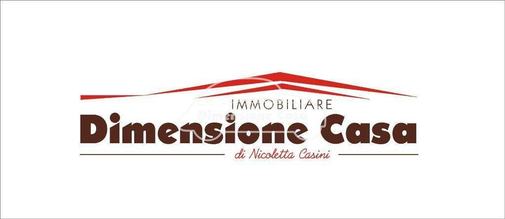 casa indipendente in vendita a Lucca in zona Massa Pisana
