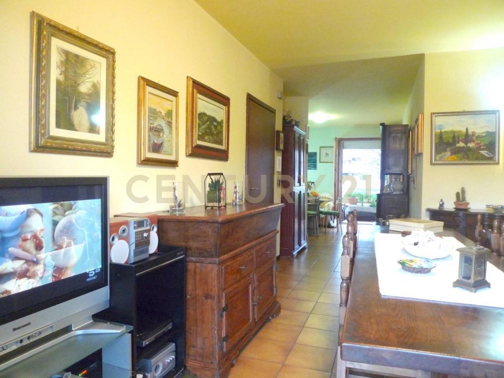 appartamento in vendita a Lucca in zona Centro Città