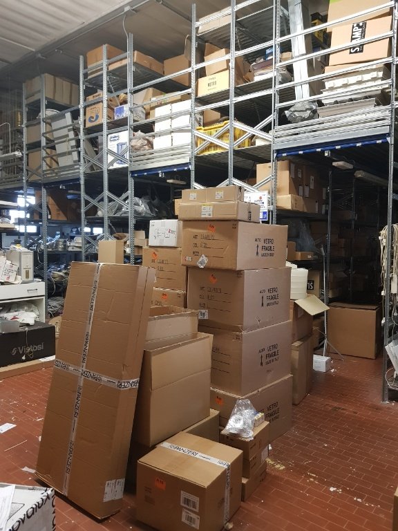 ufficio in vendita a Lucca in zona zona Antraccoli