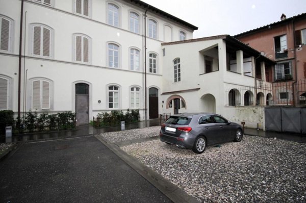 appartamento in vendita a Lucca in zona Centro Città
