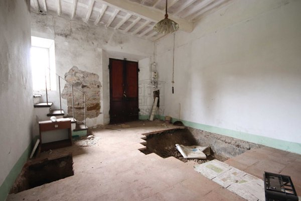 casa indipendente in vendita a Lucca in zona zona Mugnano