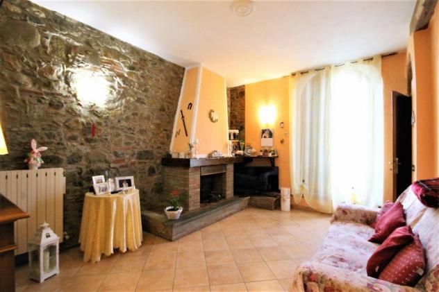 appartamento in vendita a Lucca in zona Arsina