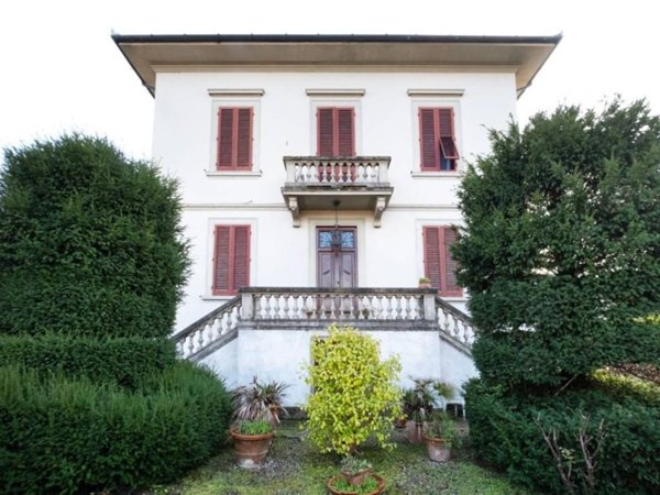 casa indipendente in vendita a Lucca in zona Zona San Concordio