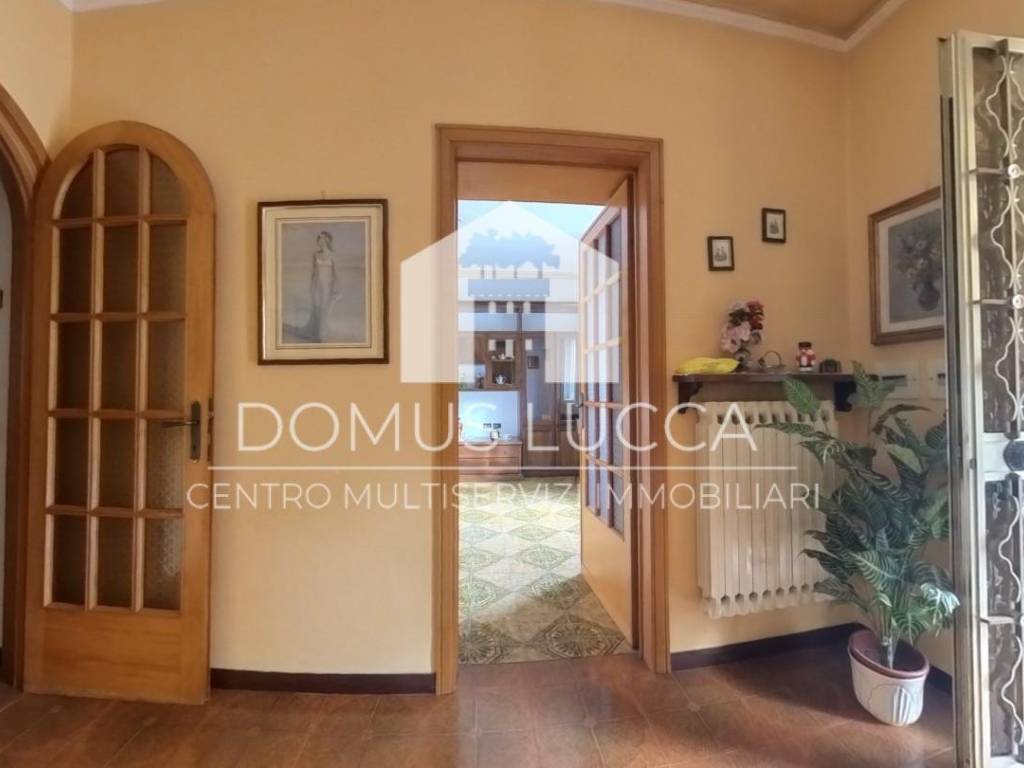 appartamento in vendita a Lucca in zona Ponte San Pietro