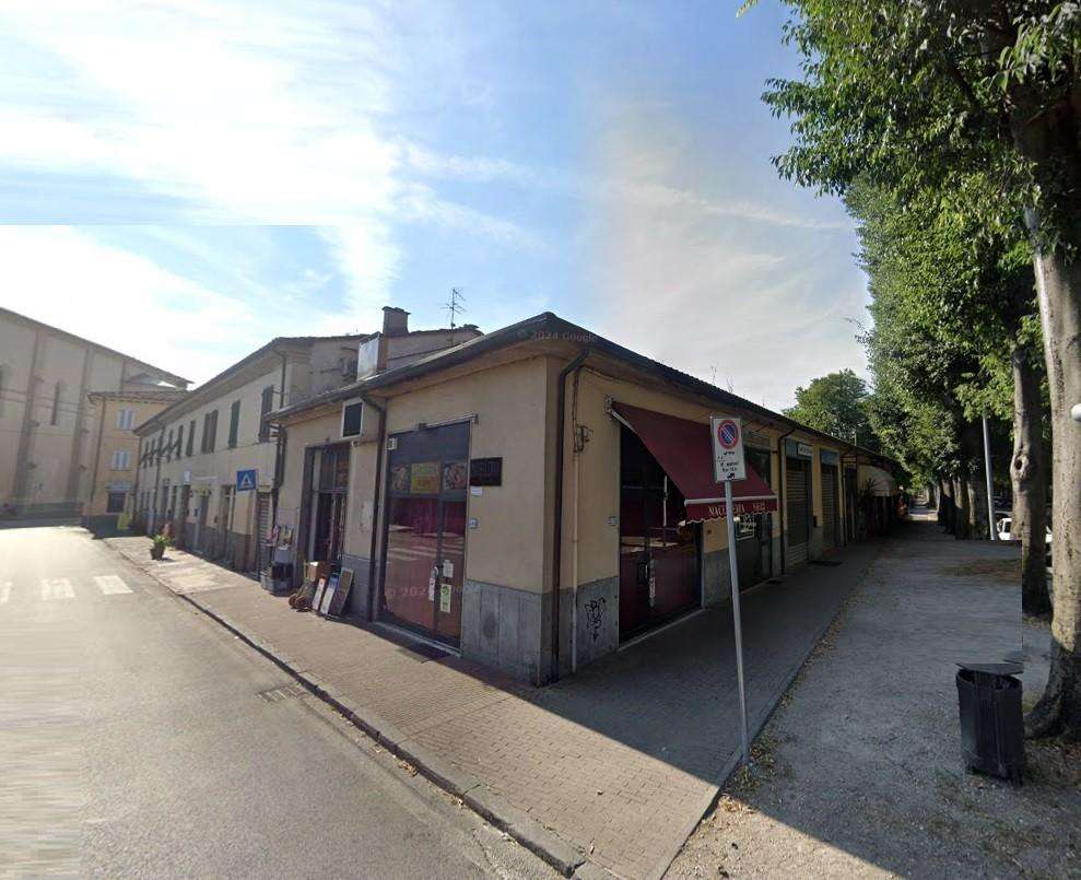 locale commerciale in vendita a Lucca in zona zona San Marco