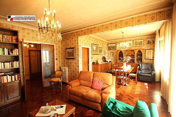 appartamento in vendita a Lucca in zona zona Arancio