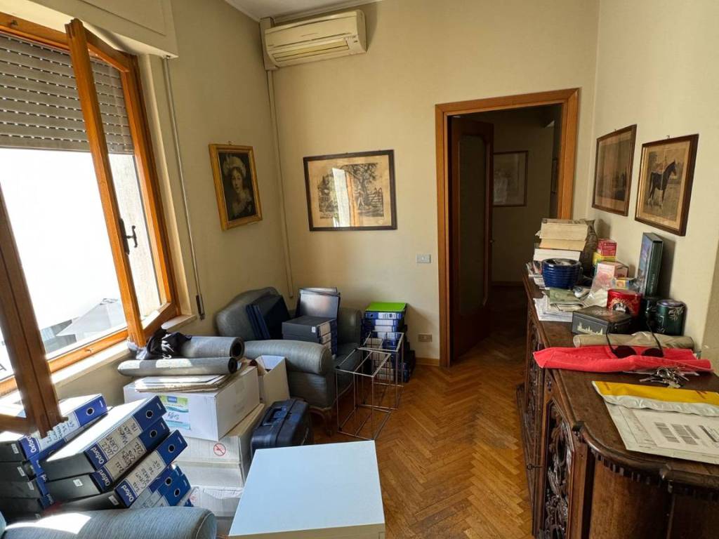appartamento in vendita a Lucca in zona zona Sorbano