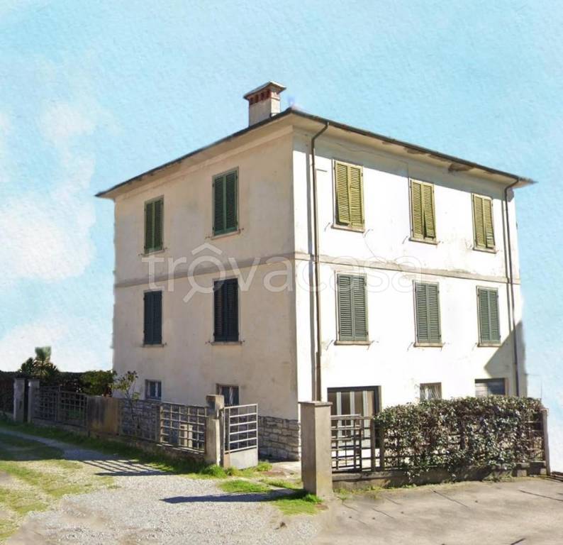 appartamento in vendita a Lucca in zona zona San Marco