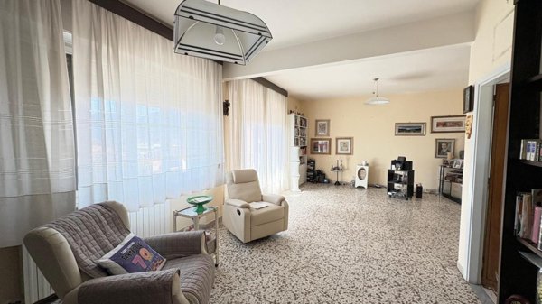 appartamento in vendita a Lucca in zona Centro Città