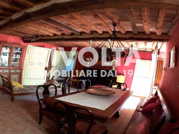 casa indipendente in vendita a Lucca in zona Monte San Quirico