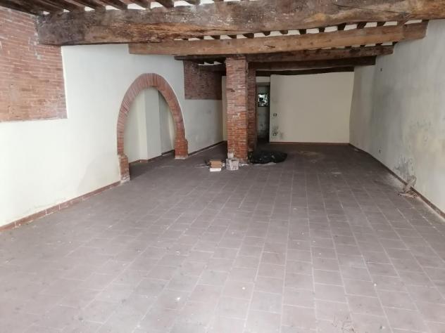 casa semindipendente in vendita a Lucca in zona Centro Città