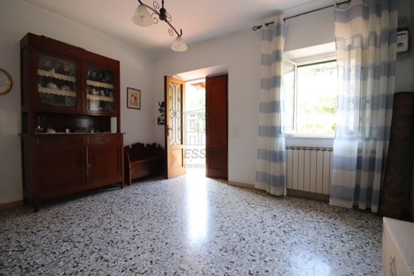 appartamento in vendita a Lucca in zona Gugliano