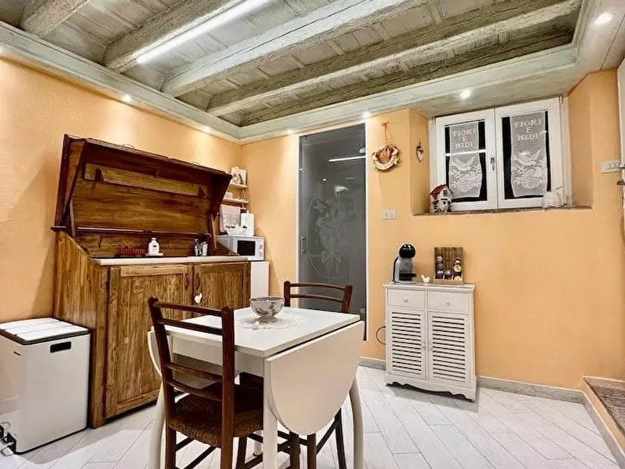 appartamento in vendita a Lucca in zona Centro Città