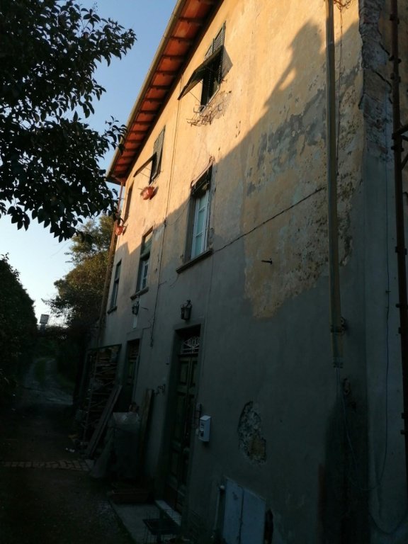 appartamento in vendita a Lucca in zona Nave