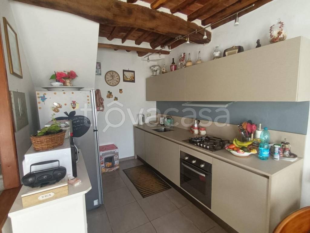 casa indipendente in vendita a Lucca in zona Sant'Anna