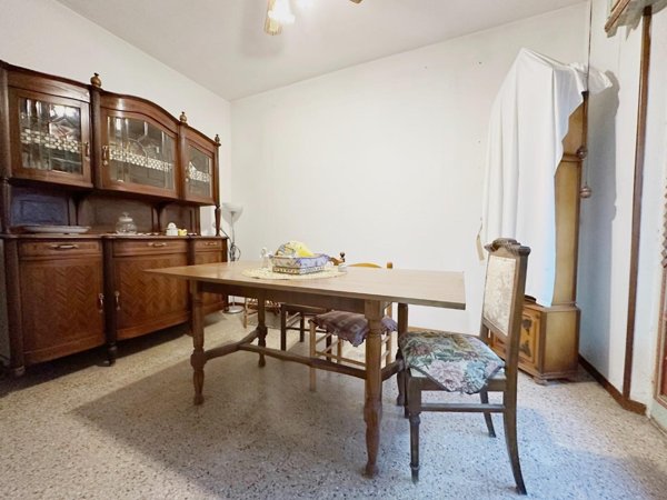 appartamento in vendita a Lucca in zona zona San Vito