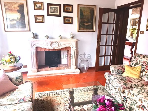 casa indipendente in vendita a Lucca in zona Zona San Concordio