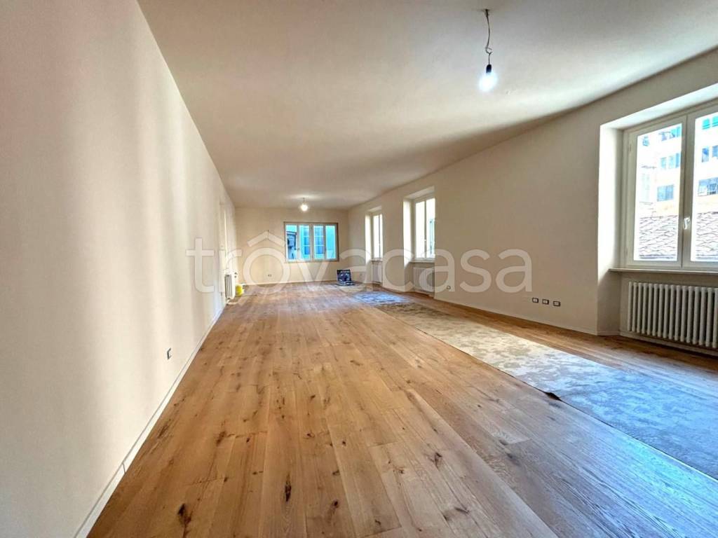 appartamento in vendita a Lucca in zona Centro Città