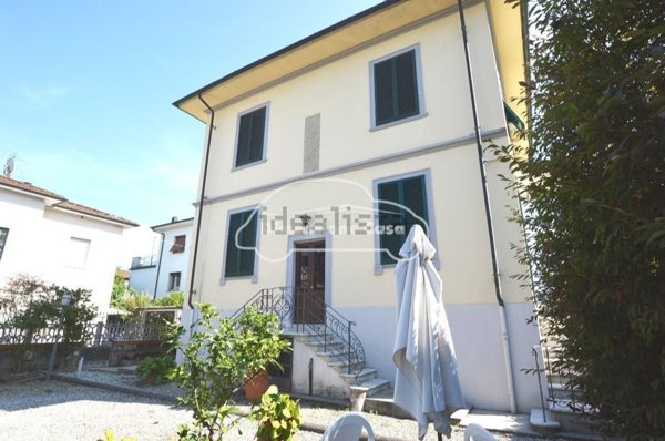 casa indipendente in vendita a Lucca in zona Zona San Concordio