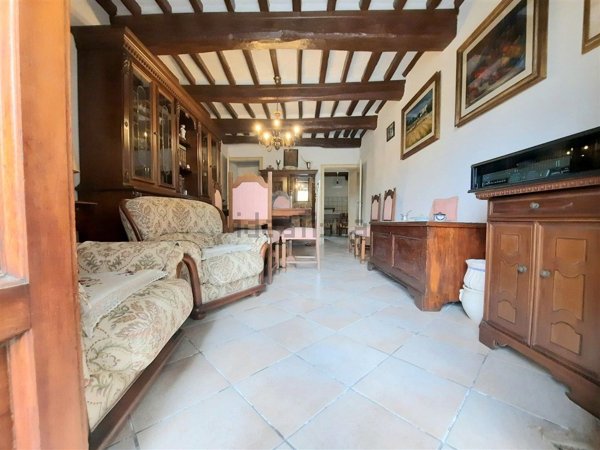 casa indipendente in vendita a Lucca in zona zona Antraccoli