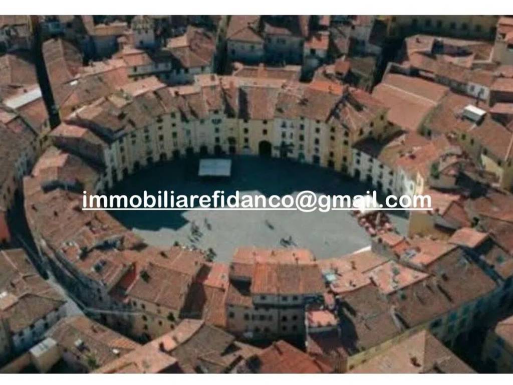 appartamento in vendita a Lucca in zona Centro Città