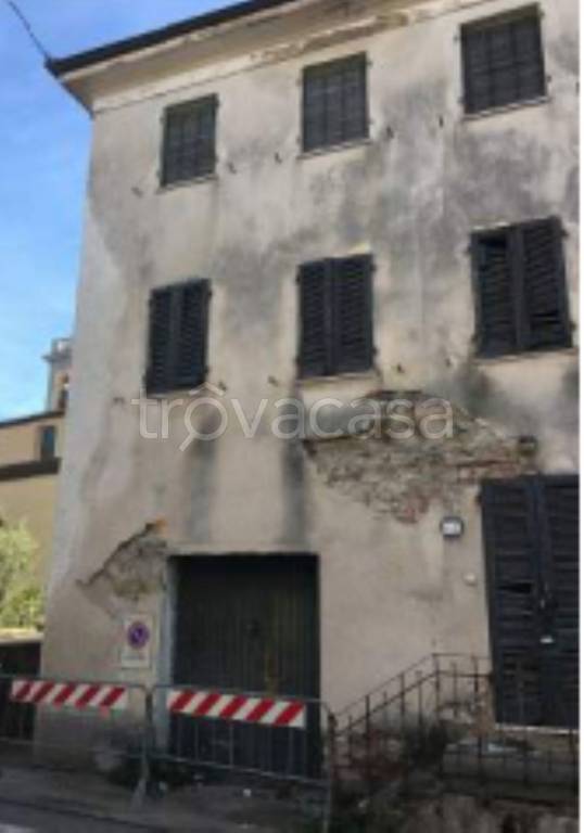 appartamento in vendita a Lucca in zona Piazzano