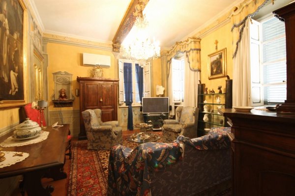 appartamento in vendita a Lucca in zona Centro Città
