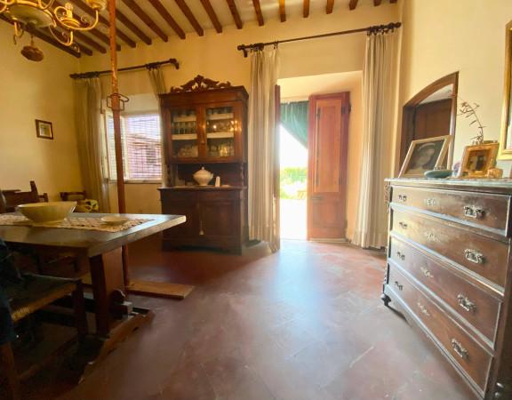 casa indipendente in vendita a Lucca in zona zona San Vito
