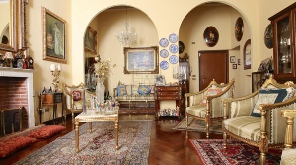 appartamento in vendita a Lucca in zona Centro Città