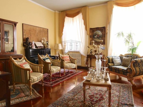 appartamento in vendita a Lucca in zona Centro Città