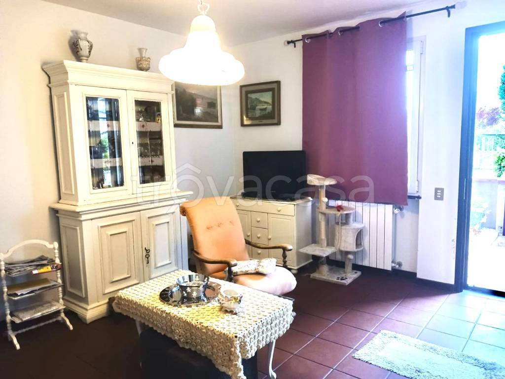 casa indipendente in vendita a Lucca in zona Sant'Alessio